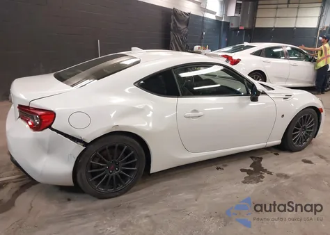 2017 Toyota 86 Special Edition from USA, damaged, VIN JF1ZNAA15H9701619
